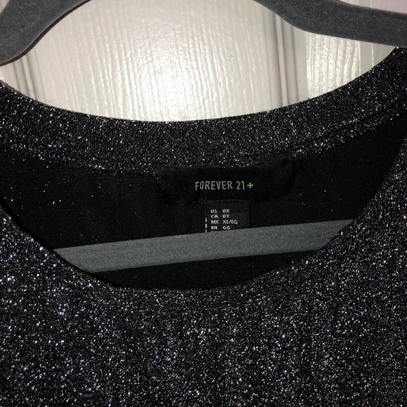 Forever 21 Glitter Chic Top (Sleeves) - Picture 2 of 3
